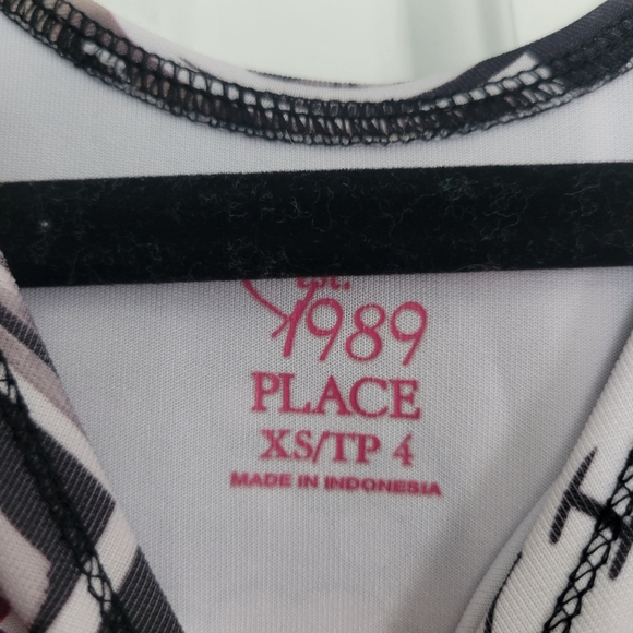 💎 The Children's Place Skater Dress Size 4 Dog Print - Picture 3 of 3